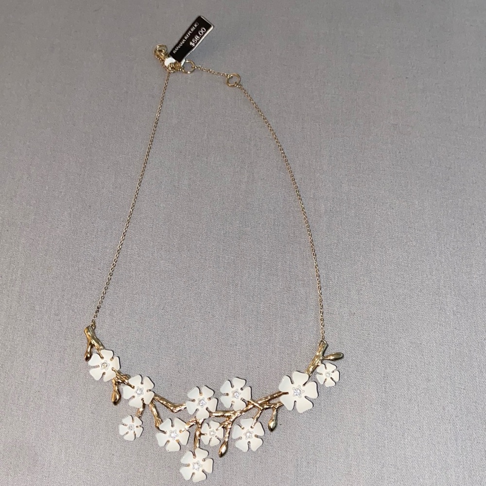 Banana Republic necklace